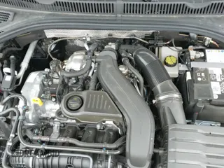 2025 Volkswagen Jetta Sport with VIN 3VWBX7BU8SM076849, listed as a IAAI auction lot 43029263 with 1,985 mi miles and . Bid and sale history available at DreamBid. Image 21.