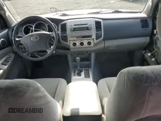 2006 Toyota Tacoma with VIN 5TEMU52N16Z208425, listed as a Copart auction lot 62298415 with 204,676 mi miles and Salvage title. Bid and sale history available at DreamBid. Image 8.