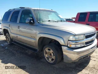 2002 Chevrolet Tahoe LT with VIN 1GNEC13ZX2J342136, listed as a IAAI auction lot 41826201 with 289,613 mi miles. Bid and sale history available at carsss.com. Image 1.
