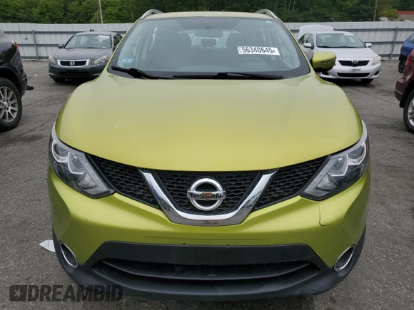 2017 Nissan Rogue SL z VIN JN1BJ1CR9HW100499, wystawiony jako Copart lot #56340645 z przebiegiem 142 334 mil mil oraz Szkoda całkowita • Salvage title. Historia ofert i sprzedaży dostępna na DreamBid. Obrazek 5.
