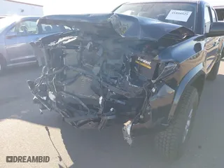 2019 Toyota Tacoma 4WD SR5 with VIN 3TMDZ5BN1KM060088, listed as a IAAI auction lot 41804525 with 69,893 mi miles. Bid and sale history available at carsss.com. Image 6.