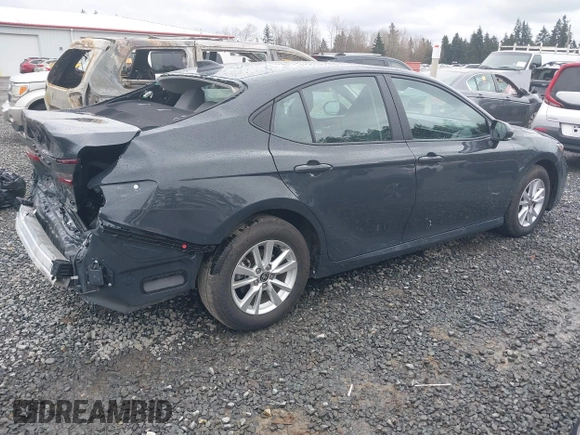 2025 Toyota Camry LE z VIN 4T1DBADK8SU516255, wystawiony jako IAAI lot #41847062 z przebiegiem 4 534 mil mil oraz . Historia ofert i sprzedaży dostępna na DreamBid. Obrazek 4.