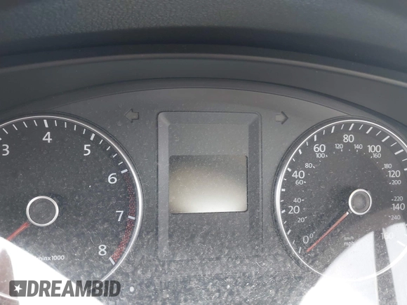 2013 Volkswagen Jetta SE with VIN 3VWDX7AJ1DM366935, listed as a IAAI auction lot 41961342 with Not provided miles and . Bid and sale history available at DreamBid. Image 7.