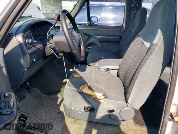 1993 Ford F-150 с VIN 1FTEX15N4PKA51088, выставлен на аукционе Copart как лот 59482355 с пробегом 266 050 миль миль и Чистый • Clean title. История ставок и продаж доступна на DreamBid. Изображение 7.