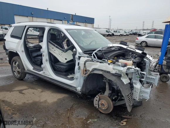 2024 Jeep Grand Cherokee L Limited with VIN 1C4RJKBG8R8917079, listed as a Copart auction lot 86619724 with 0 mi miles and Salvage Title. Bid and sale history available at carsss.com. Image 4.