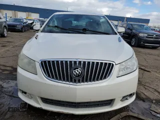 2013 Buick LaCrosse Premium 1 z VIN 1G4GG5E3XDF243369, wystawiony jako Copart lot #42782595 z przebiegiem 222 063 mil mil oraz Czysty tytuł • Clean title. Historia ofert i sprzedaży dostępna na DreamBid. Obrazek 5.