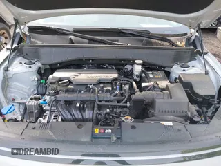 2025 Hyundai Kona SEL with VIN KM8HB3AB3SU215152, listed as a IAAI auction lot 42135218 with 21,664 mi miles and . Bid and sale history available at carsss.com. Image 10.