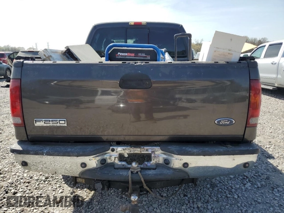 2006 Ford F-250 XL с VIN 1FTSW20P56EB68003, выставлен на аукционе Copart как лот 50697015 с пробегом 203 006 миль миль и Списание • Salvage title. История ставок и продаж доступна на DreamBid. Изображение 6.