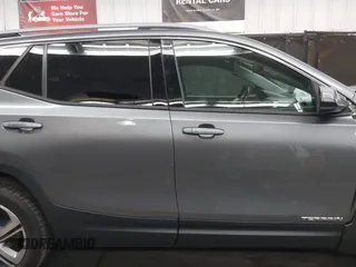 2020 GMC Terrain SLT z VIN 3GKALPEV8LL179358, wystawiony jako IAAI lot #42272738 z przebiegiem 65 962 mil mil oraz . Historia ofert i sprzedaży dostępna na DreamBid. Obrazek 14.