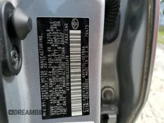 2018 Toyota Camry LE z VIN 4T1B11HK3JU525478, wystawiony jako Copart lot #56112235 z przebiegiem 141 609 mil mil oraz Szkoda całkowita • Salvage title. Historia ofert i sprzedaży dostępna na DreamBid. Obrazek 13.