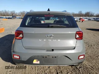 2021 Hyundai Venue SEL with VIN KMHRC8A38MU100167, listed as a Copart auction lot 45690035 with 35,104 mi miles and Salvage Title. Bid and sale history available at DreamBid. Image 6.