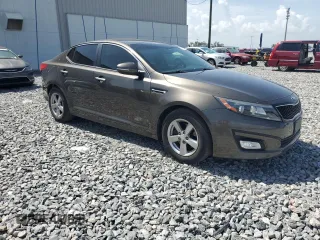 2014 Kia Optima LX with VIN 5XXGM4A75EG333628, listed as a Copart auction lot 59273445 with 81,764 mi miles and Salvage title. Bid and sale history available at DreamBid. Image 4.