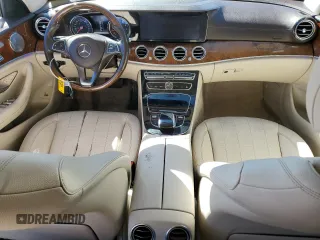 2017 Mercedes-Benz E-Class E 300 Luxury with VIN WDDZF4JB6HA098718, listed as a Copart auction lot 46328205 with 134,422 mi miles and Clean Title. Bid and sale history available at carsss.com. Image 8.