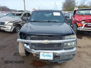 2007 Chevrolet Colorado LT w/1LT with VIN 1GCDT13E078190996, listed as a IAAI auction lot 41643749 with 159,753 mi miles. Bid and sale history available at carsss.com. Image 12.