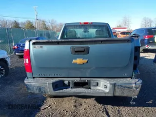 2008 Chevrolet Silverado 1500 Work Truck with VIN 1GCEC14X08Z201866, listed as a IAAI auction lot 41676035 with 96,202 mi miles. Bid and sale history available at carsss.com. Image 17.