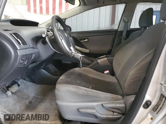 2013 Toyota Prius One with VIN JTDKN3DU5D5598569, listed as a Copart auction lot 65747365 with 218,518 mi miles and Clean title. Bid and sale history available at DreamBid. Image 7.
