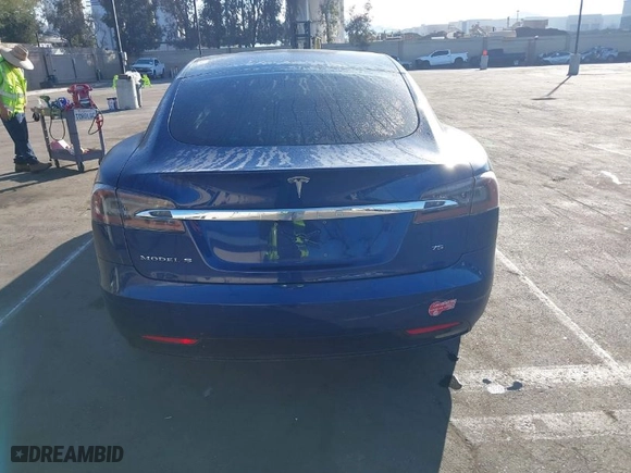 2017 Tesla Model S 60 with VIN 5YJSA1E12HF204700, listed as a IAAI auction lot 41539122 with NaN miles. Bid and sale history available at carsss.com. Image 16.
