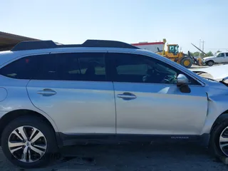 2018 Subaru Outback Limited z VIN 4S4BSENC6J3328392, wystawiony jako IAAI lot #42098722 z przebiegiem 53 981 mil mil oraz . Historia ofert i sprzedaży dostępna na DreamBid. Obrazek 14.