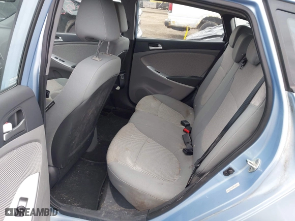 2013 Hyundai Accent GL with VIN KMHCT5AE8DU073123, listed as a IAAI auction lot 41895506 with 78,777 mi miles. Bid and sale history available at carsss.com. Image 8.