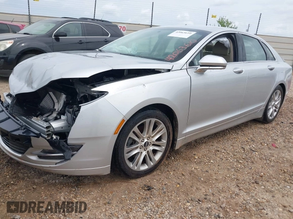 2016 Lincoln MKZ with VIN 3LN6L2G90GR631161, listed as a IAAI auction lot 42063610 with 63,336 mi miles. Bid and sale history available at carsss.com. Image 2.