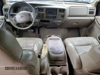 2001 Ford Excursion Limited z VIN 1FMSU43F31EC18728, wystawiony jako Copart lot #58974105 z przebiegiem 266 747 mil mil oraz Szkoda całkowita • Salvage title. Historia ofert i sprzedaży dostępna na DreamBid. Obrazek 8.