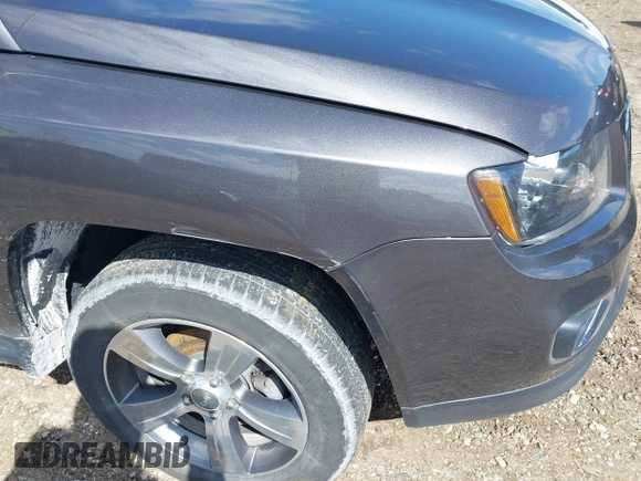 2016 Jeep Compass High Altitude Edition with VIN 1C4NJCEA3GD760934, listed as a IAAI auction lot 42028621 with 102,498 mi miles. Bid and sale history available at carsss.com. Image 6.