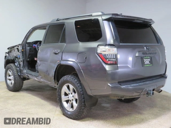 2018 Toyota 4Runner SR5 with VIN JTEBU5JR7J5606564, listed as a Copart auction lot 44790425 with 149,936 mi miles and Salvage Title. Bid and sale history available at carsss.com. Image 4.