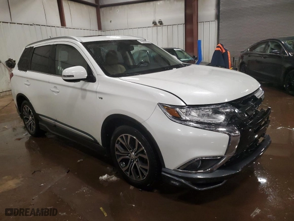 2016 Mitsubishi Outlander GT with VIN JA4JZ4AX5GZ035288, listed as a Copart auction lot 45689025 with 150,572 mi miles and Clean Title. Bid and sale history available at carsss.com. Image 4.