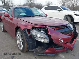 2015 Mazda MX-5 Miata Grand Touring z VIN JM1NC2PF3F0239795, wystawiony jako IAAI lot #41244173 z przebiegiem 72 405 mil mil oraz . Historia ofert i sprzedaży dostępna na DreamBid. Obrazek 1.