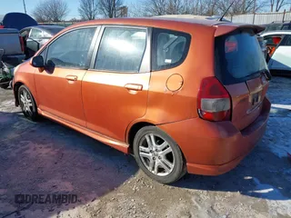 2008 Honda Fit Sport with VIN JHMGD38688S017060, listed as a IAAI auction lot 41384796 with 196,058 mi miles. Bid and sale history available at carsss.com. Image 3.