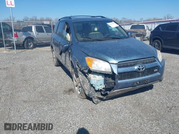 2010 Toyota RAV4 Ltd with VIN 2T3DK4DV6AW021926, listed as a IAAI auction lot 41694925 with 239,381 mi miles. Bid and sale history available at carsss.com. Image 1.