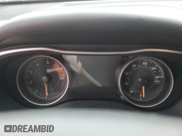 2019 Jeep Cherokee Overland with VIN 1C4PJMJN8KD311541, listed as a Copart auction lot 71706494 with Not provided miles and Salvage title. Bid and sale history available at DreamBid. Image 9.