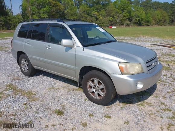 2004 Toyota Highlander with VIN JTEGP21AX40015121, listed as a IAAI auction lot 41994943 with 198,644 mi miles. Bid and sale history available at carsss.com. Image 1.