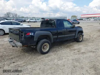 2004 Chevrolet Colorado LS Z85 with VIN 1GCDT196848111585, listed as a IAAI auction lot 41798106 with 334,376 mi miles. Bid and sale history available at carsss.com. Image 4.