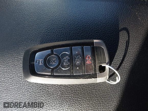 2018 Ford Explorer XLT z VIN 1FM5K8D88JGC03818, wystawiony jako IAAI lot #41449995 z przebiegiem 126 000 mil mil oraz . Historia ofert i sprzedaży dostępna na DreamBid. Obrazek 11.