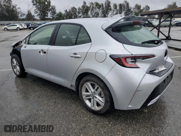 2020 Toyota Corolla Hatchback SE with VIN JTND4RBE5L3094703, listed as a Copart auction lot 45332725 with 102,543 mi miles and Salvage Title. Bid and sale history available at carsss.com. Image 2.