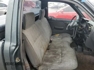 1993 Toyota 2WD Pickups with VIN 4TARN81A0PZ140646, listed as a Copart auction lot 87430144 with 232,519 mi miles and Salvage Title. Bid and sale history available at carsss.com. Image 10.