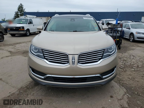 2017 Lincoln MKX Reserve with VIN 2LMPJ8LR3HBL53699, listed as a Copart auction lot 57590685 with 70,241 mi miles and Clean title. Bid and sale history available at DreamBid. Image 5.