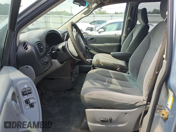 2005 Chrysler Town & Country LX z VIN 2C4GP44R95R519278, wystawiony jako Copart lot #57036085 z przebiegiem 202 229 mil mil oraz Szkoda całkowita • Salvage title. Historia ofert i sprzedaży dostępna na DreamBid. Obrazek 7.