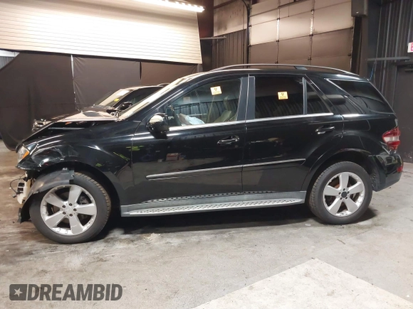 2010 Mercedes-Benz M 350 with VIN 4JGBB8GBXAA559474, listed as a IAAI auction lot 41813323 with 188,481 mi miles and . Bid and sale history available at DreamBid. Image 15.