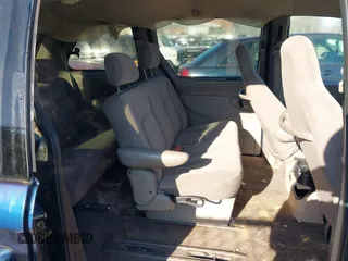 2003 Chrysler Voyager with VIN 1C4GJ25B93B179620, listed as a IAAI auction lot 41834614 with 110,968 mi miles. Bid and sale history available at carsss.com. Image 8.