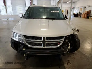2012 Dodge Journey SXT with VIN 3C4PDDBGXCT356516, listed as a Copart auction lot 61181805 with 112,966 mi miles and Non repairable. Bid and sale history available at DreamBid. Image 5.