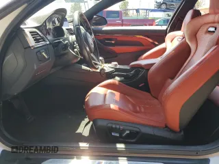 2020 BMW M4 z VIN WBS4Y9C0XLAH83140, wystawiony jako Copart lot #52553425 z przebiegiem 50 646 mil mil oraz Szkoda całkowita • Salvage title. Historia ofert i sprzedaży dostępna na DreamBid. Obrazek 7.
