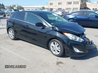 2014 Hyundai Elantra с VIN KMHD35LH0EU228891, выставлен на аукционе IAAI как лот 42173999 с пробегом 91 749 миль миль и . История ставок и продаж доступна на DreamBid. Изображение 1.