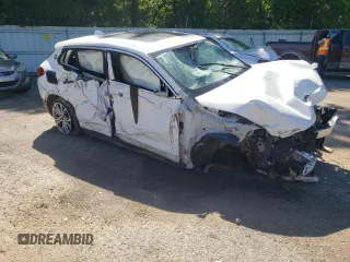 2022 BMW X2 xDrive28i z VIN WBXYJ1C02N5U27145, wystawiony jako Copart lot #56110705 z przebiegiem Nie podano mil oraz Szkody całkowita. Historia ofert i sprzedaży dostępna na DreamBid. Obrazek 4.