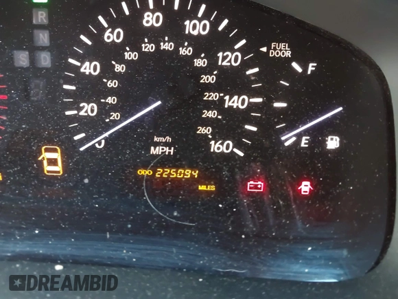 2005 Lexus LS 430 z VIN JTHBN36FX55025178, wystawiony jako IAAI lot #41471386 z przebiegiem 225 094 mil mil oraz . Historia ofert i sprzedaży dostępna na DreamBid. Obrazek 15.