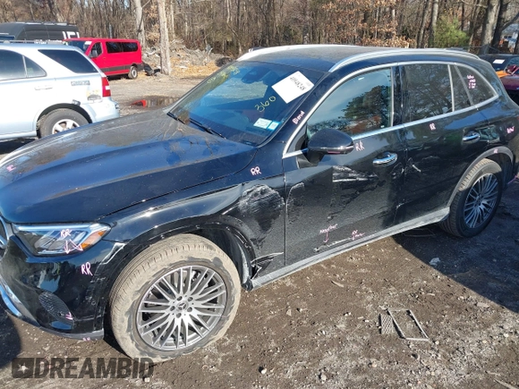 2025 Mercedes-Benz GLC with VIN W1NKM4HB9SF262473, listed as a IAAI auction lot 40948248 with 4,743 mi miles. Bid and sale history available at carsss.com. Image 6.