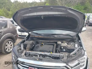 2023 GMC Terrain SLT z VIN 3GKALPEG1PL263433, wystawiony jako IAAI lot #41948189 z przebiegiem 49 072 mil mil oraz . Historia ofert i sprzedaży dostępna na DreamBid. Obrazek 10.