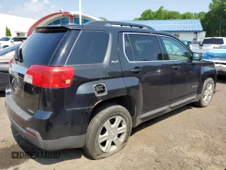 2015 GMC Terrain SLE z VIN 2GKFLWEK8F6339611, wystawiony jako Copart lot #61784605 z przebiegiem 134 117 mil mil oraz Czysty tytuł • Clean title. Historia ofert i sprzedaży dostępna na DreamBid. Obrazek 3.