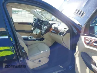 2019 Mercedes-Benz GLS 450 with VIN 4JGDF6EE7KB229169, listed as a IAAI auction lot 42558733 with 21,477 mi miles and . Bid and sale history available at DreamBid. Image 5.